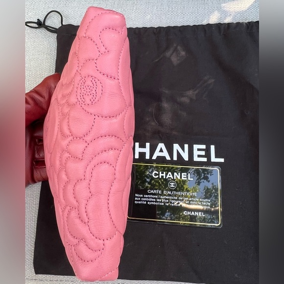 Chanel Aby Camelia Quilted Min Pochette Wristlet - Picture 14 of 16